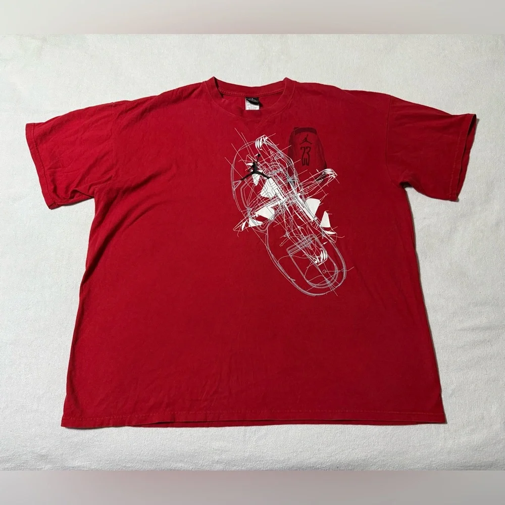 Air Jordan Men's 2XL Crew Neck Short Sleeve Graphic Print T-Shirt Red White‎